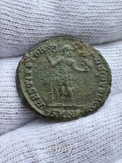 AE1 Double Maiorina Valens, Nicomedia 64, RIC. 7. R3. Very rare