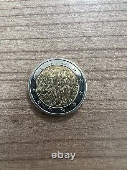 Commemorative Piece 2 Euros 30th Anniversary Fall of Berlin Wall Rare in very good condition 2019