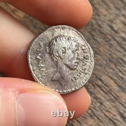 Denarius of C. Numonius Vaala, RRC 514/2, Very rare (R3), Rome, c. 43–41 BC