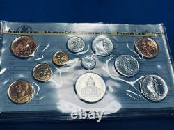 Rare 1982 Fleur de Coin set, in very good condition, see photos