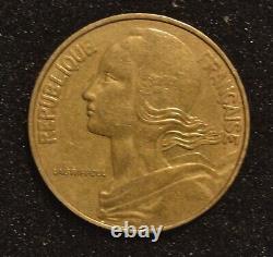 Rare 20 Cent Coin Error on Year in Very Good Condition