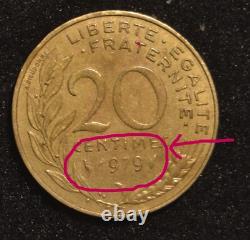 Rare 20 Cent Coin Error on Year in Very Good Condition