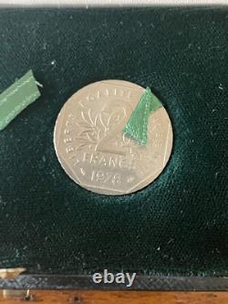 Test box of 2 fr 1 978 very rare r2
