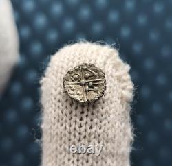 Very RARE Obol with cross, MASO head to the right, Sequanian bulleted style