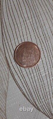 Very rare 5 cents coin SPAIN. It is very beautiful.