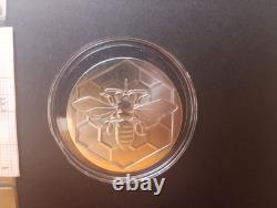 Very rare, only 15 pieces, bee token, different pieces