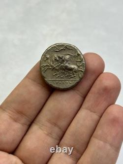 Very unique and rare ancient Greek coin from Thessaly Larissa