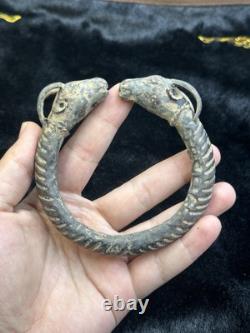 Beau bracelet en bronze grec romain ancien très rare avec têtes de cerf