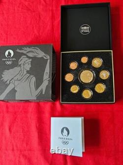 COFFRET JO PARIS 2024 AVEC PIECE DE 20 EUROS RELAIS DE LA FLAMME très rare