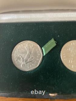 Coffret d essai de 2 fr 1 978 tres rare r2