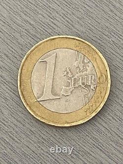 Pièce de 1 euro rare 2007 représentant un hibou. En très bon état