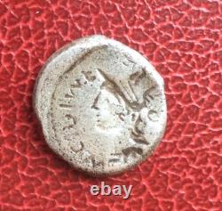 République M. CIPIUS M. F. (116-114av JC) Très Rare denier Incus Brockage