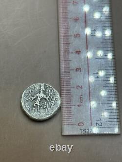 Très rare ancienne pièce de monnaie en argent massif de l'empire Kushan du ro