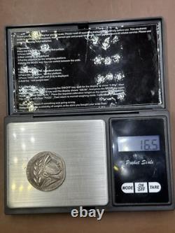 Très rare et unique pièce de monnaie grecque ancienne en argent avec le roi p