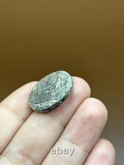 Très rare image ancienne pièce de monnaie grecque en bronze femme avec aile