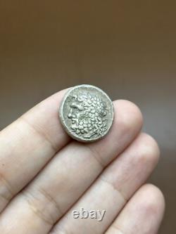 Très rare pièce de monnaie grecque ancienne en argent avec image roi