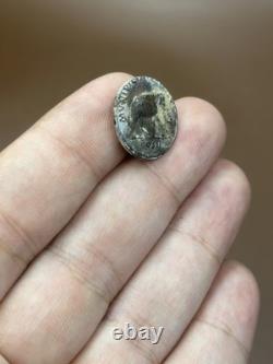 Très unique et rare pièce de monnaie en bronze ancienne image roi et