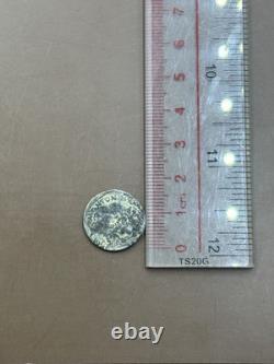 Très unique et rare pièce de monnaie en bronze ancienne image roi et